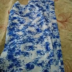 Blue and white leggings